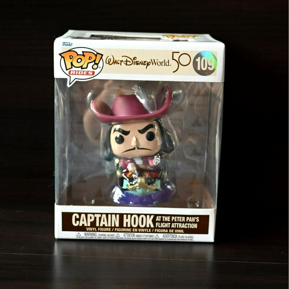 Funko Pop! Disney World‎ Captain Hook Peter Pan's Attraction 50th Pop #109